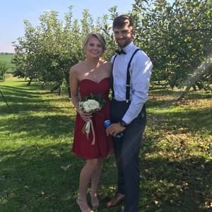 Meet your Posher, Leslie